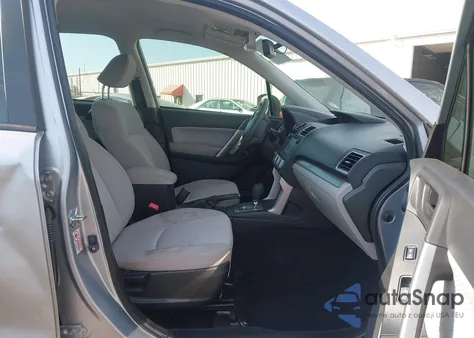 2017 Subaru Forester 2.5I z USA, uszkodzony, nr VIN JF2SJABC7HH407444